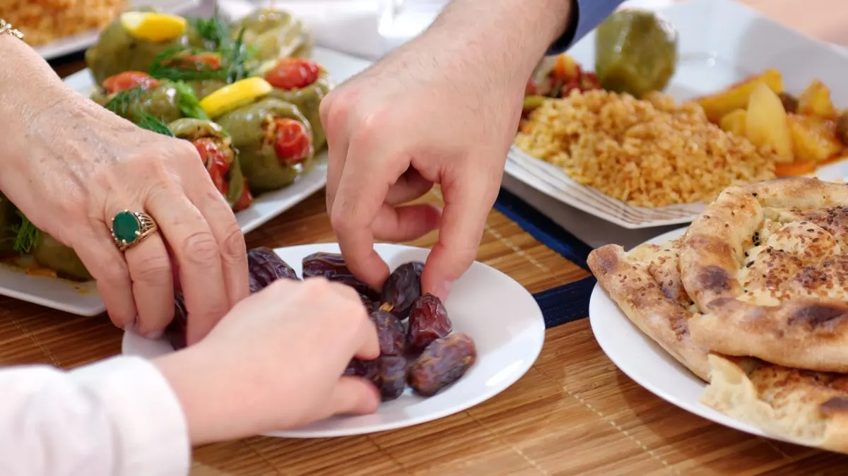 در رمضان چگونه لاغر شویم