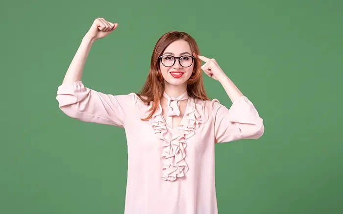 ۲۵ ویژگی کلیدی یک دختر مستقل و قوی(دختر مستقل کیست؟)