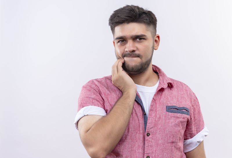 عوارض بلندمدت ایمپلنت دندان